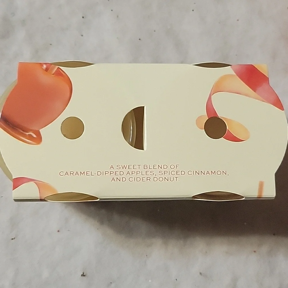1 Koze Place Caramel Apple & Sugar Scented Candle Duo 2 X 3.4 Oz/95 g